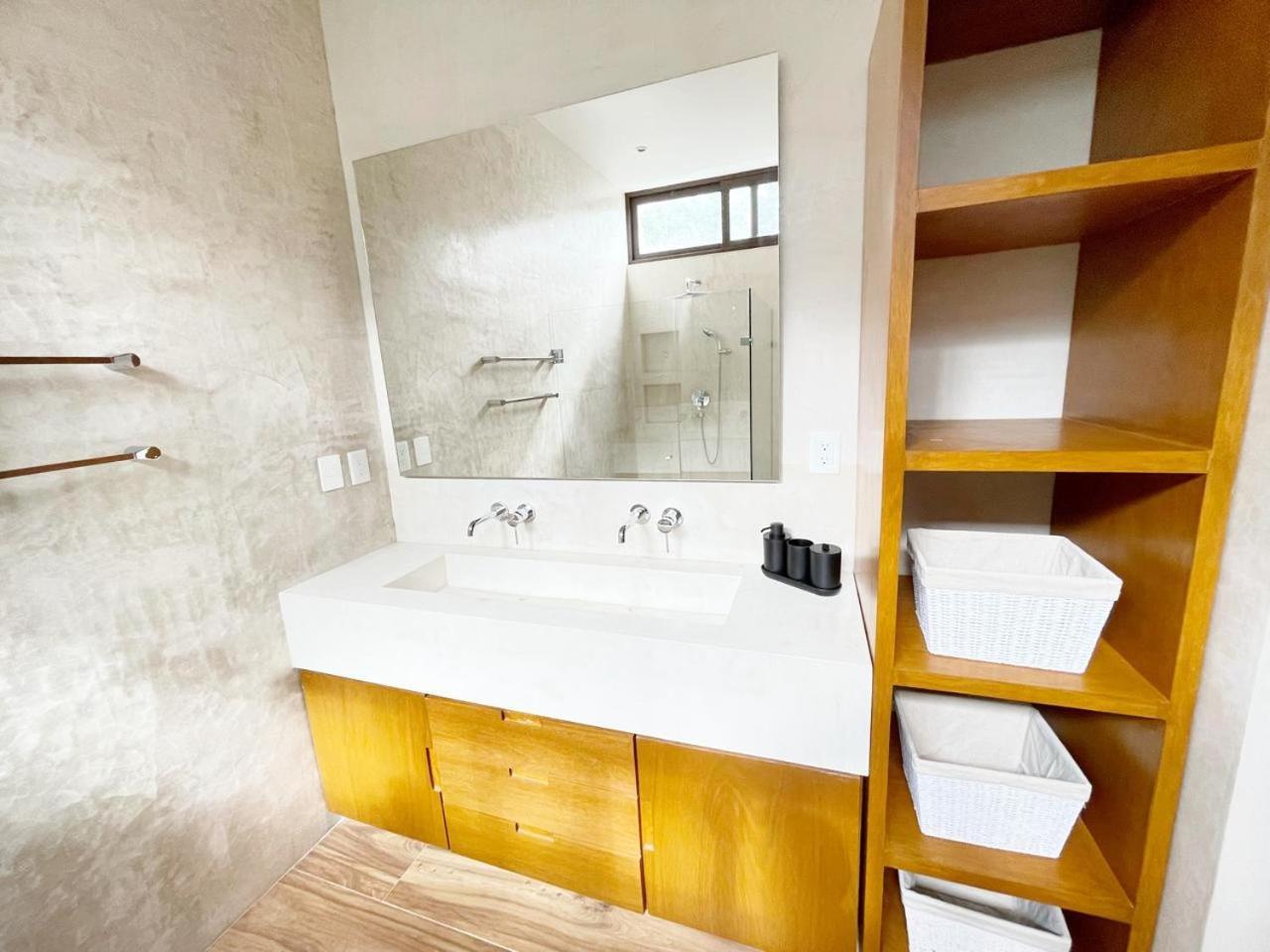 Luxury House Tomanoa - 10pers - 4rooms - Pool - Hotjacuzzi - Speed Wifi -waterfall Villa