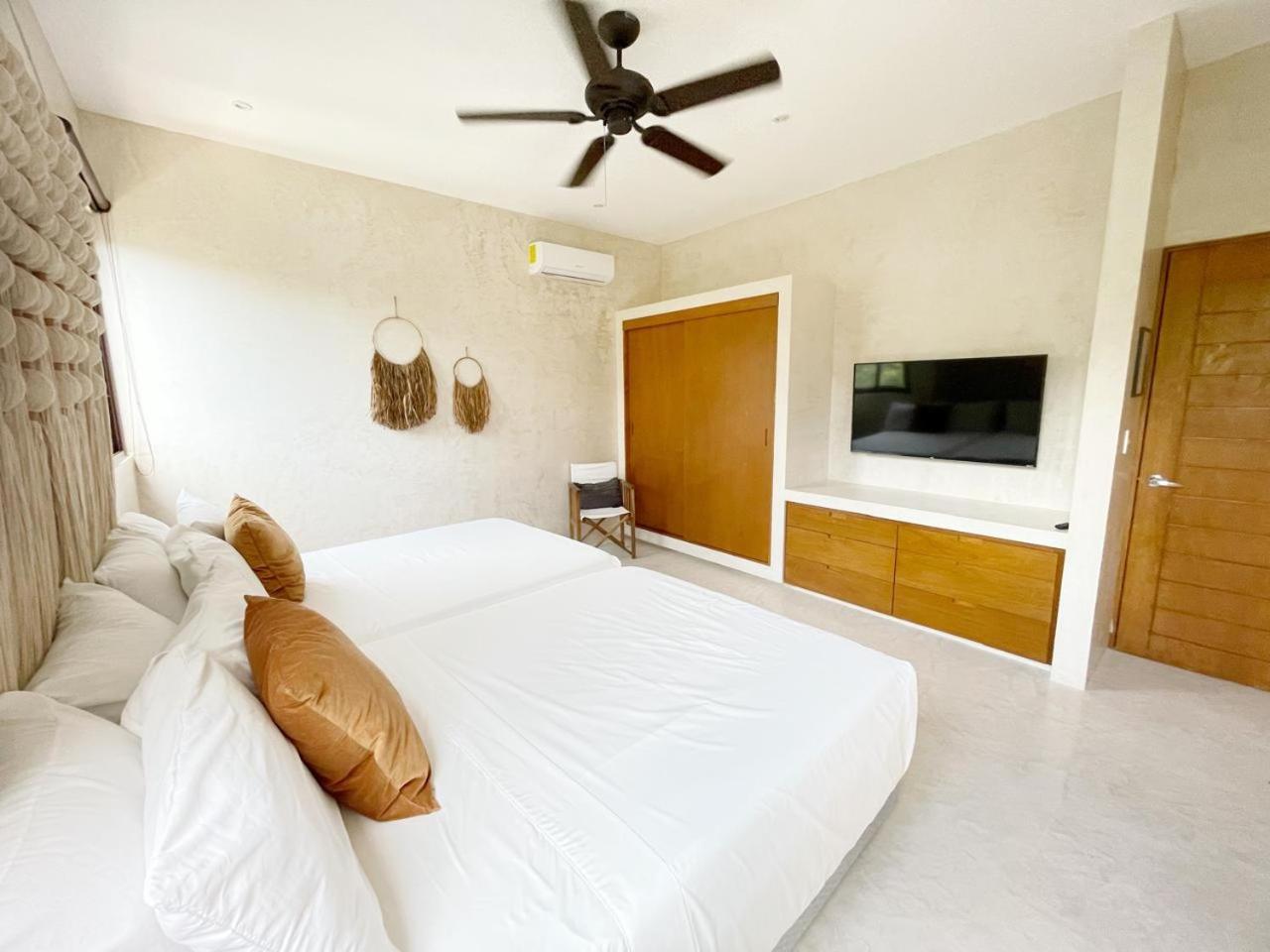 Luxury House Tomanoa - 10pers - 4rooms - Pool - Hotjacuzzi - Speed Wifi -waterfall * Tulum