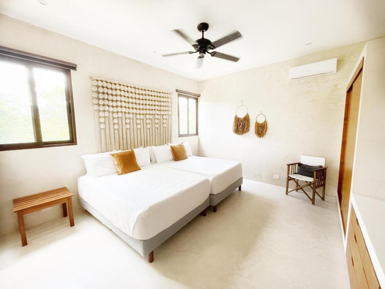 Luxury House Tomanoa - 10pers - 4rooms - Pool - Hotjacuzzi - Speed Wifi -waterfall