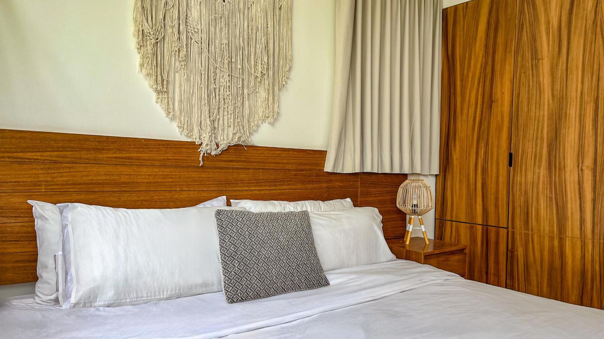 Amaka Calma Hotel