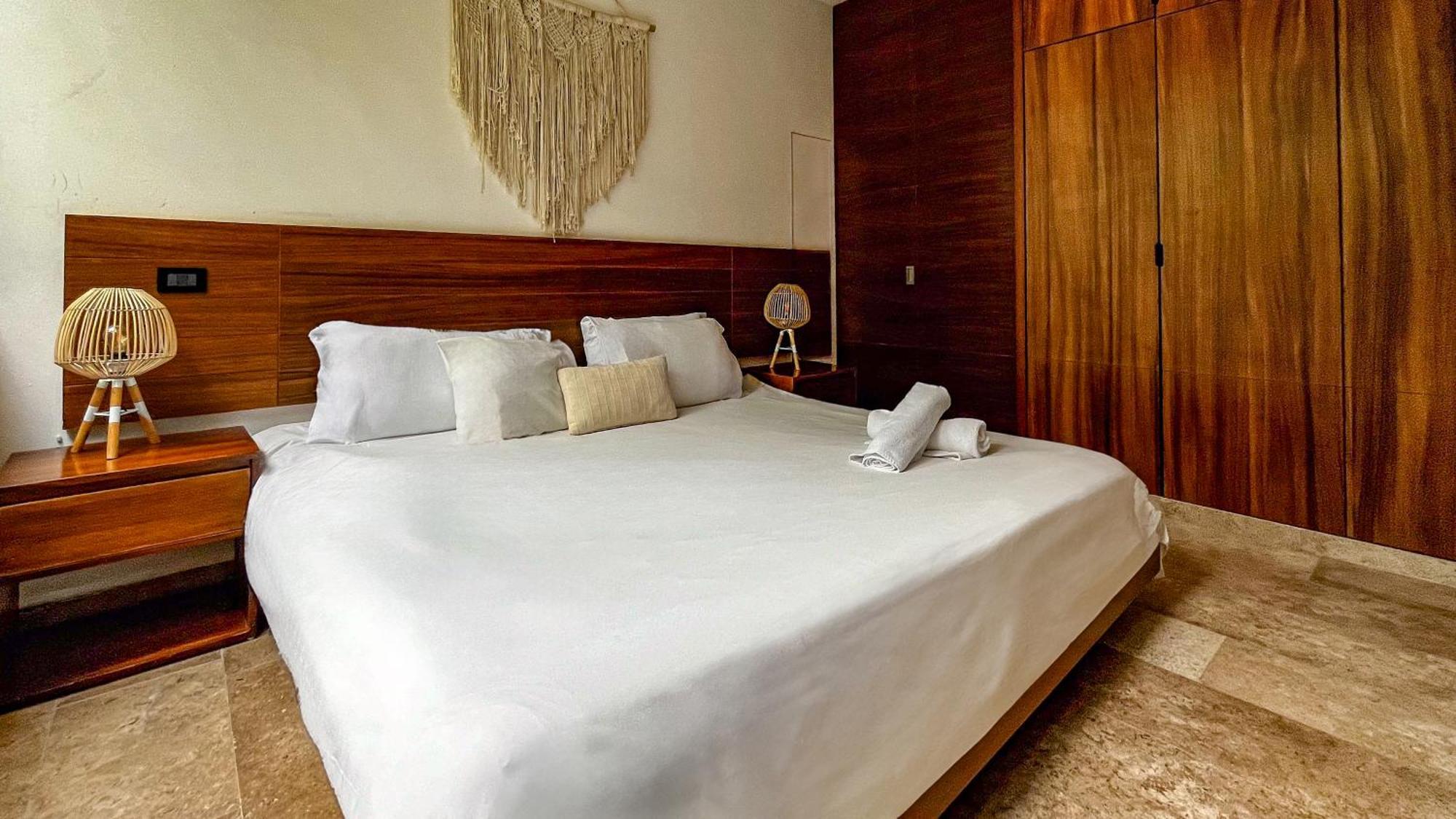 Amaka Calma Hotel