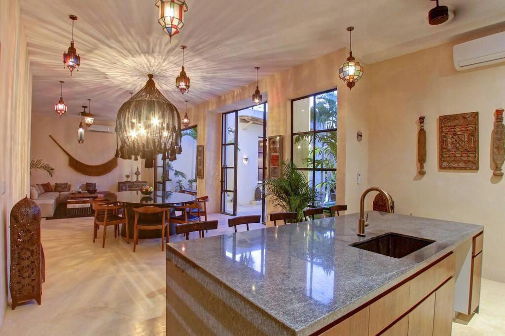 Posh Large Minutes From The Beach * Tulum