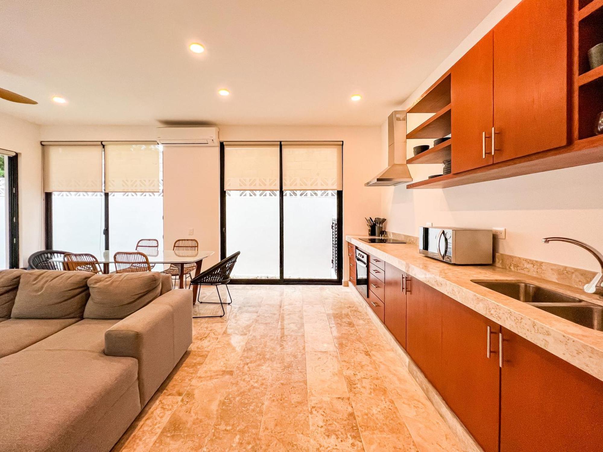 Сasa de vacaciones 3br 3ba Townhouse With Private Pool In La Veleta *