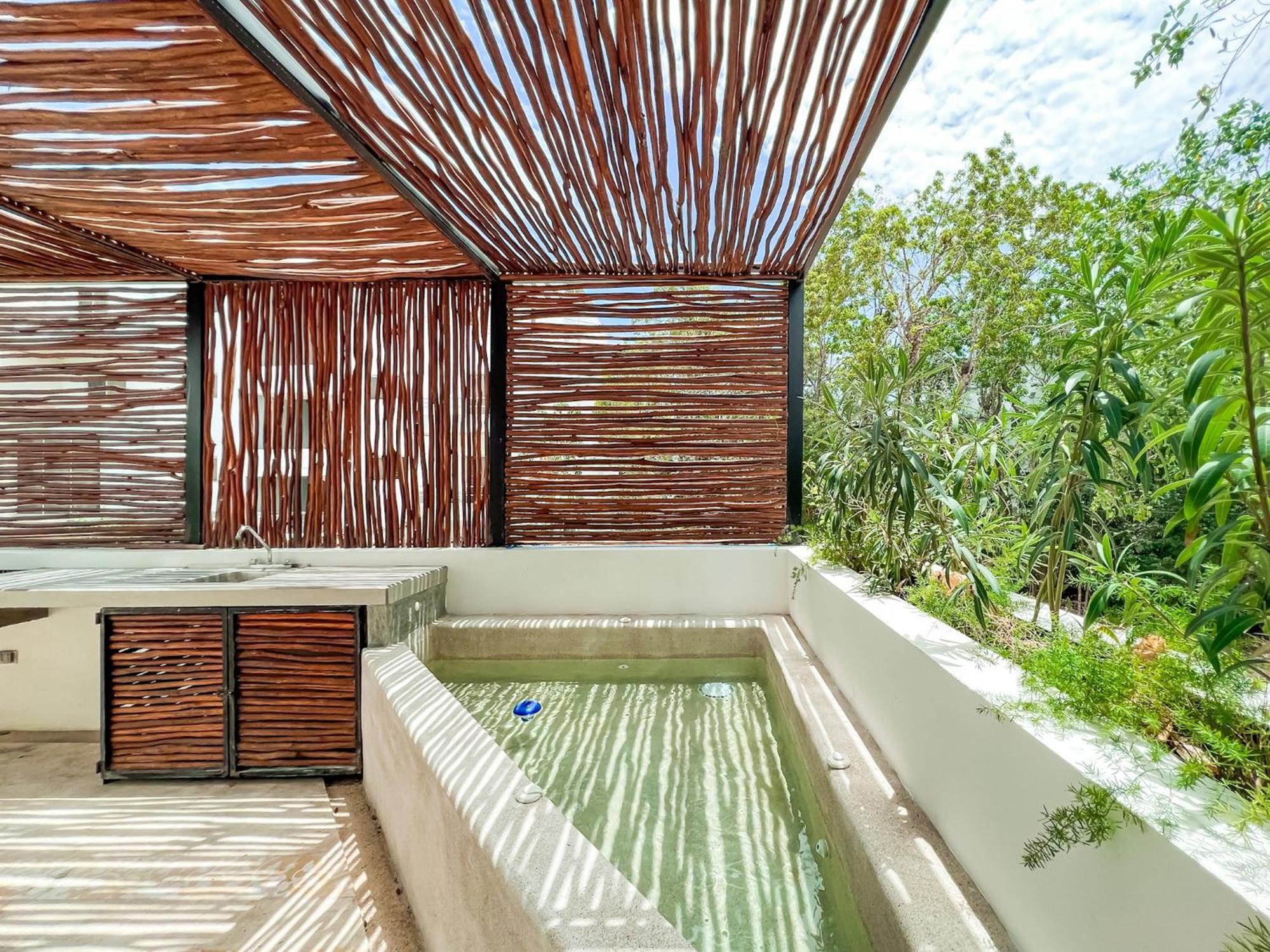 Сasa de vacaciones 3br 3ba Townhouse With Private Pool In La Veleta Tulum