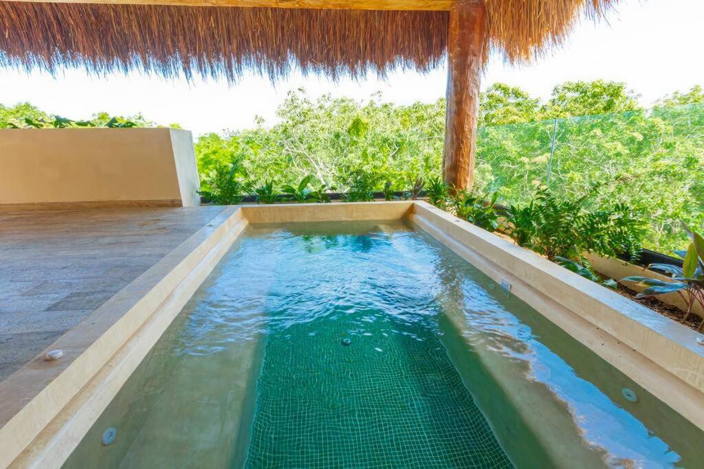Fabulous 2bd, Rooftop Pool, Cinema, Sauna, Gym *