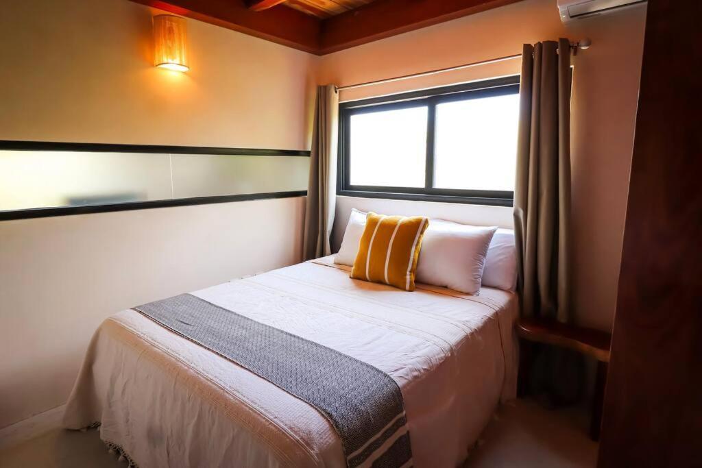 Apartamento 2 Bdr Stunning Designer Loft - Centro