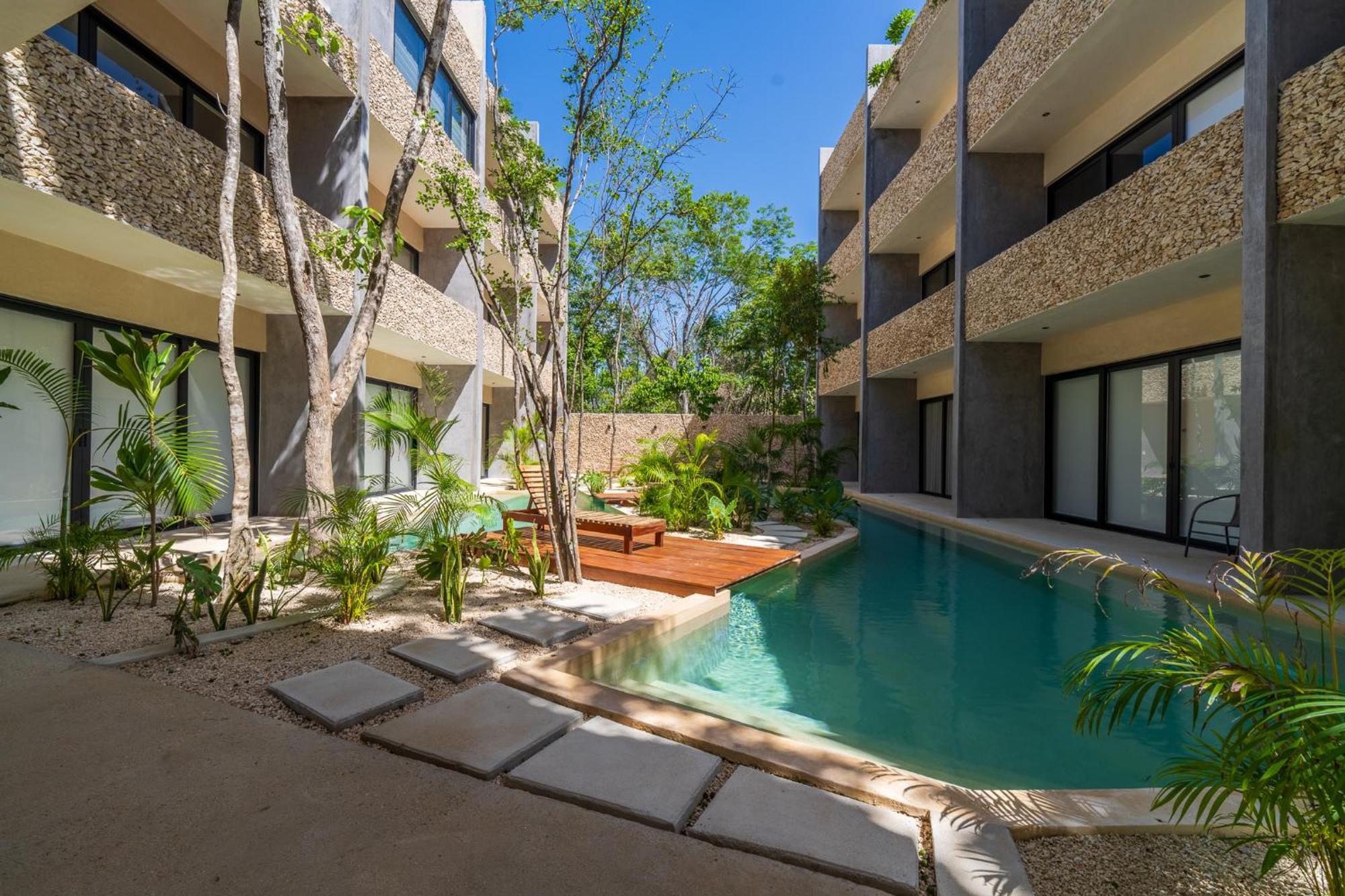*jungle Ph W/pool, Close To Downtown & Apartamento Tulum