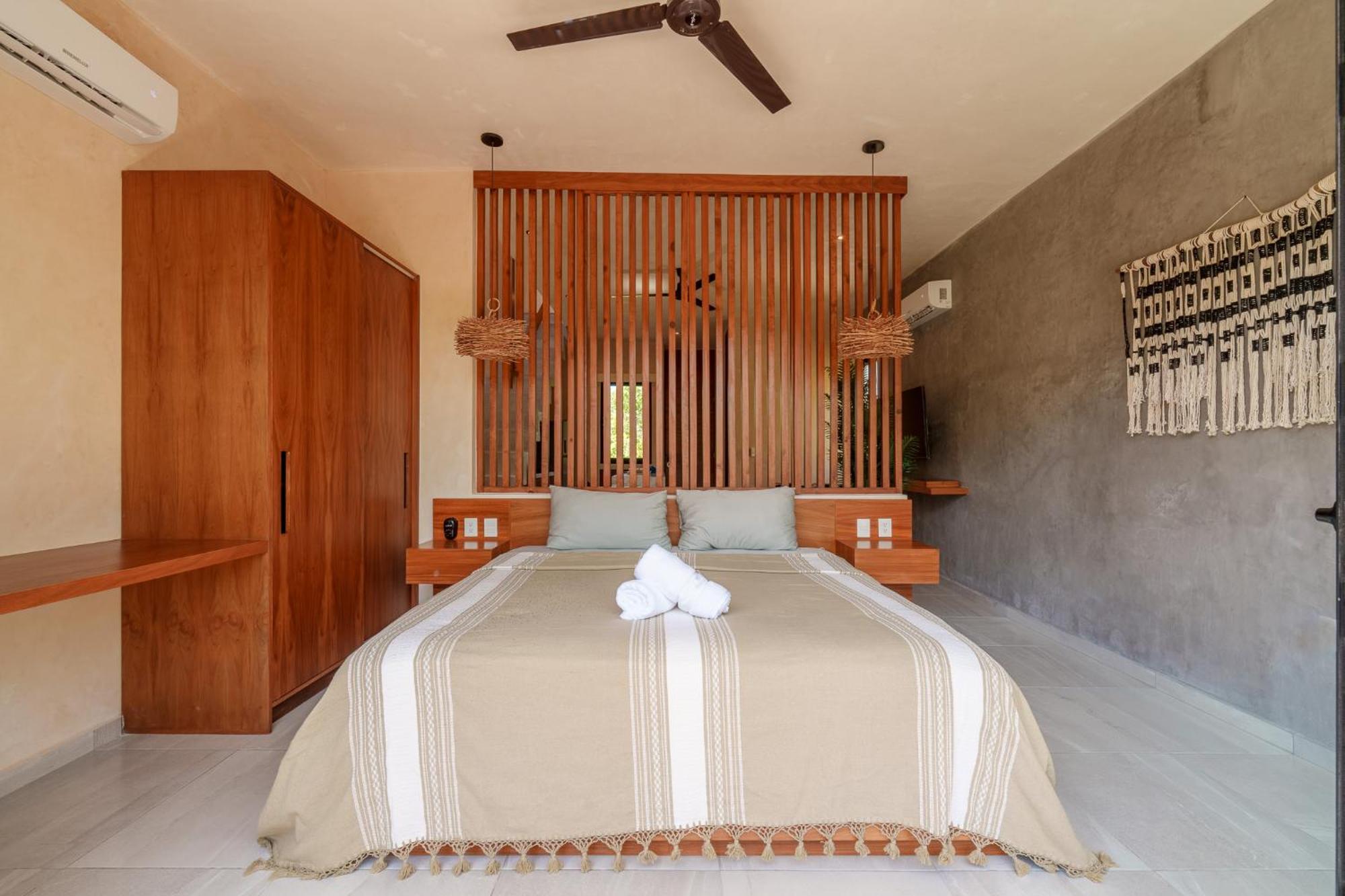 *jungle Ph W/pool, Close To Downtown & Apartamento *