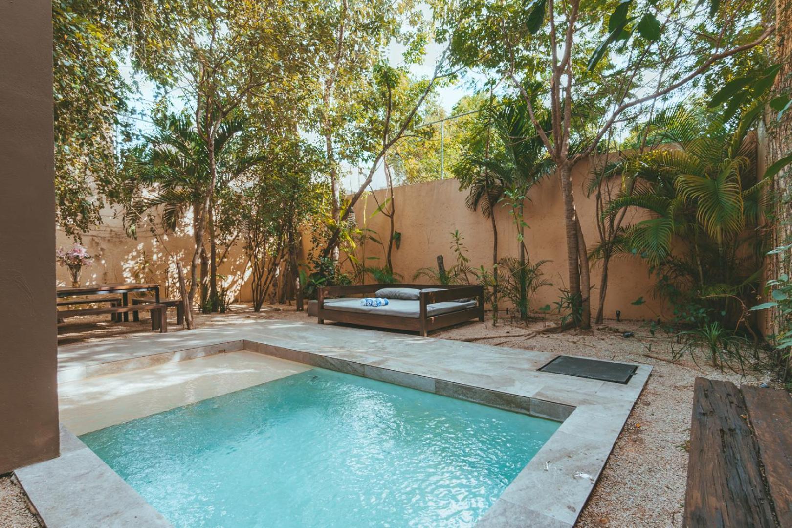 Serene 4br W Pool Hot Tub 1xfree Breakfast *