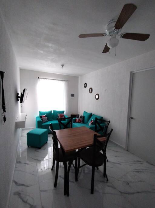 Apartamento Departamento Con Vista A Alberca, Aldea *