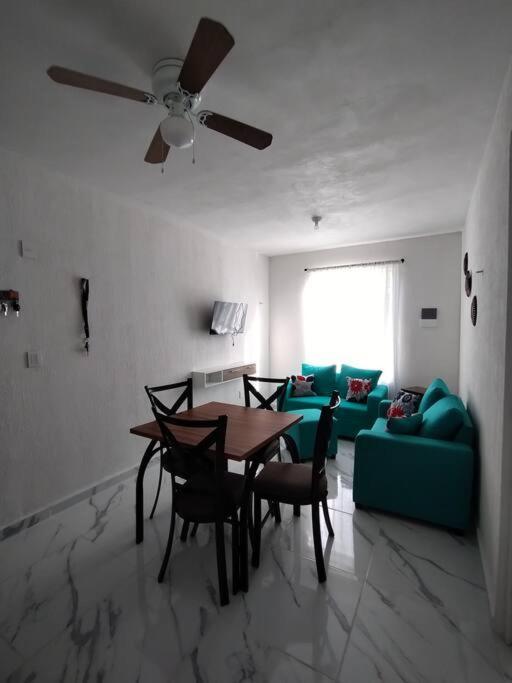 Apartamento Departamento Con Vista A Alberca, Aldea *