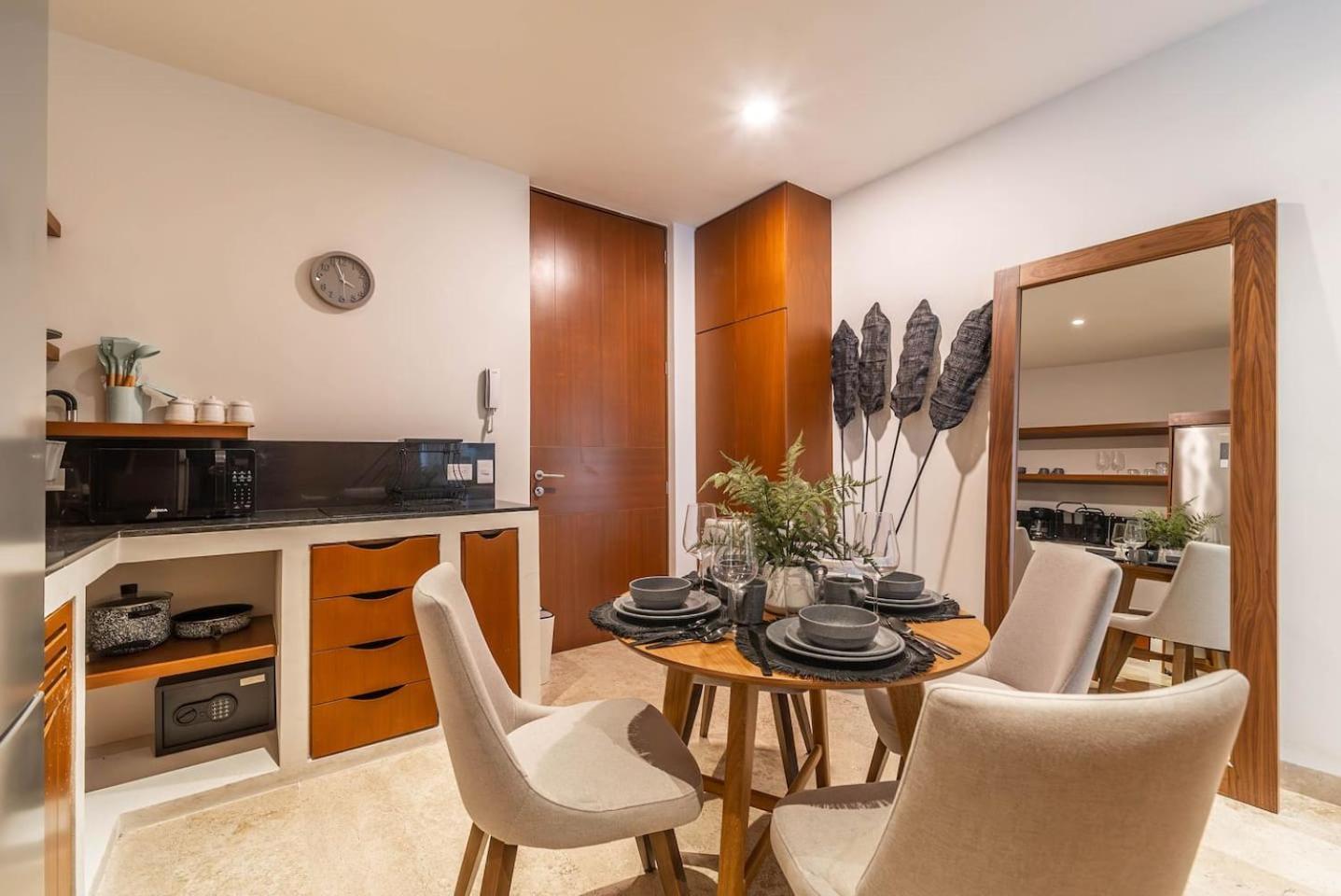 Сasa de vacaciones Lux 2br With Jungle Views, Pool, Gym At Nhoa