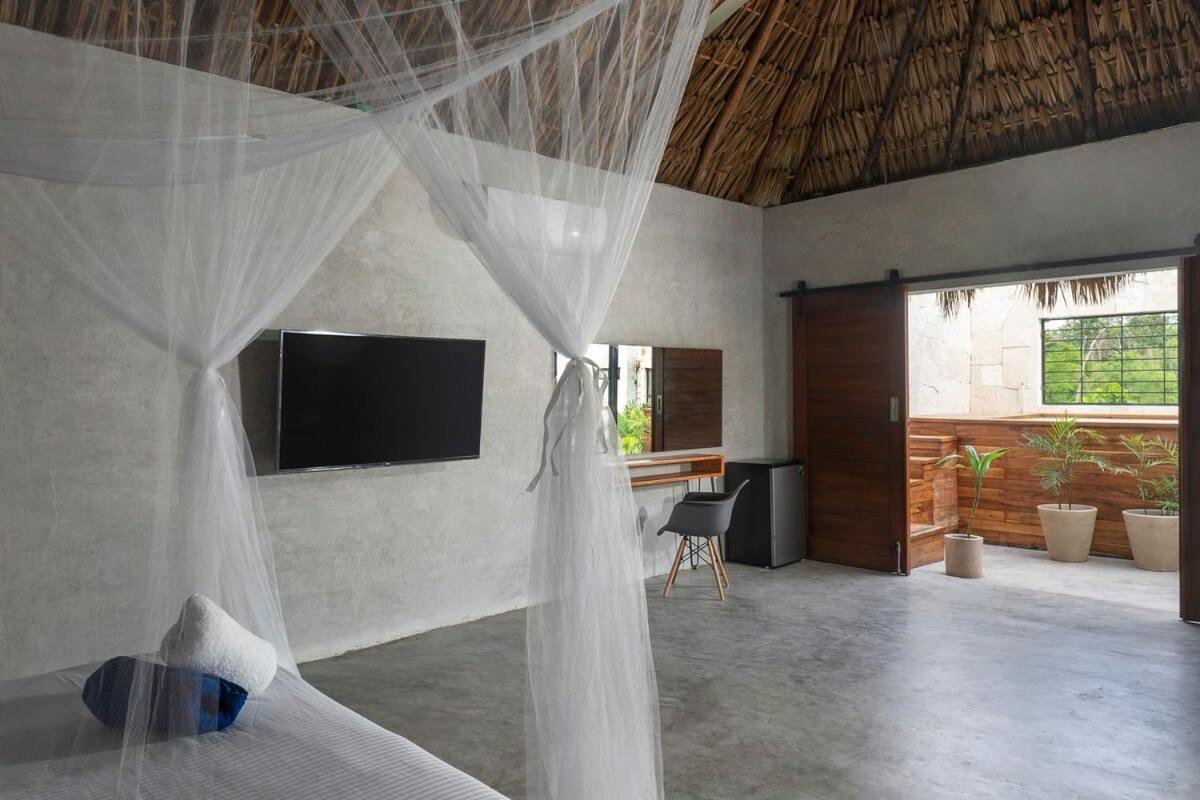 Grand 7br Jacuzzi Pool & Charming Patio * Tulum