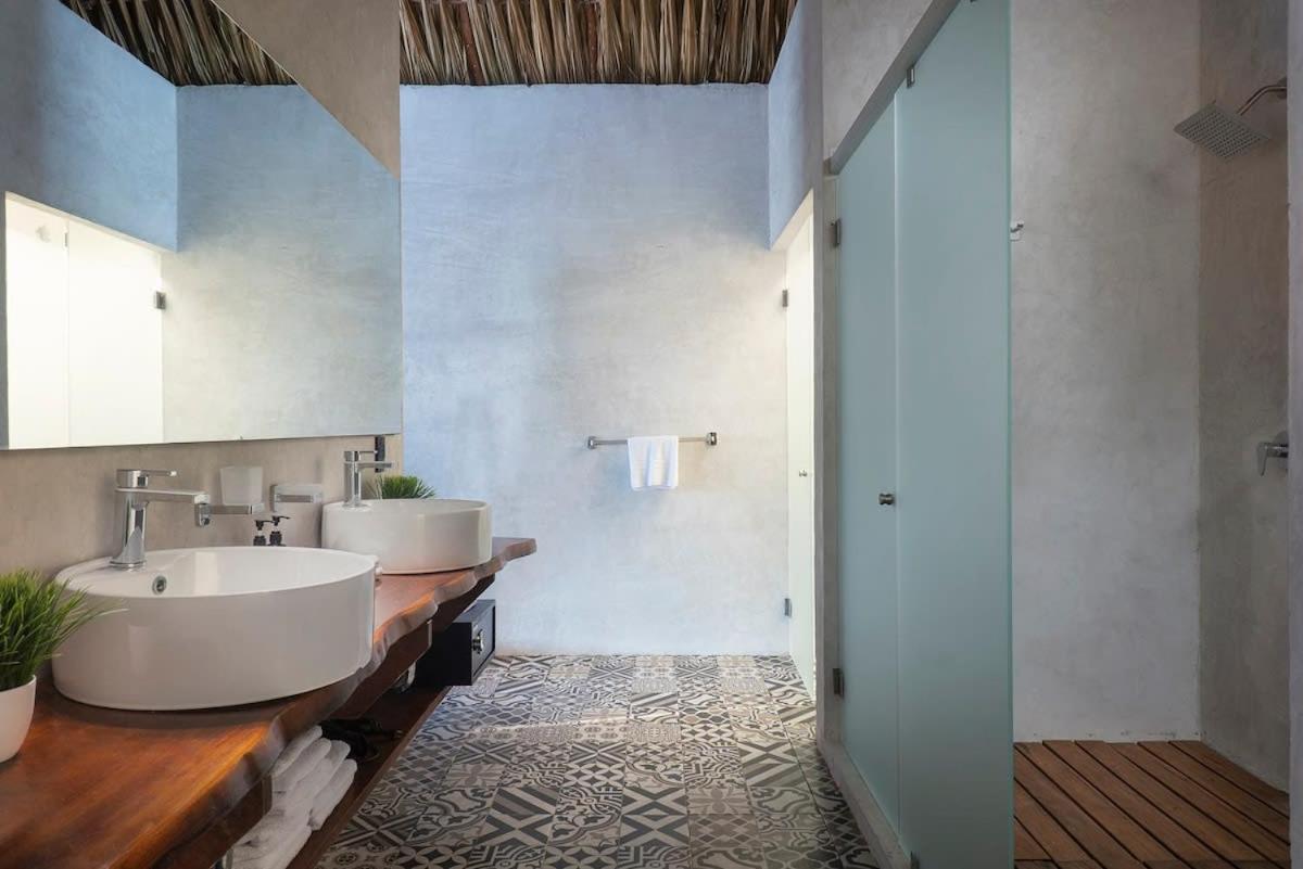Villa Grand 7br Jacuzzi Pool & Charming Patio