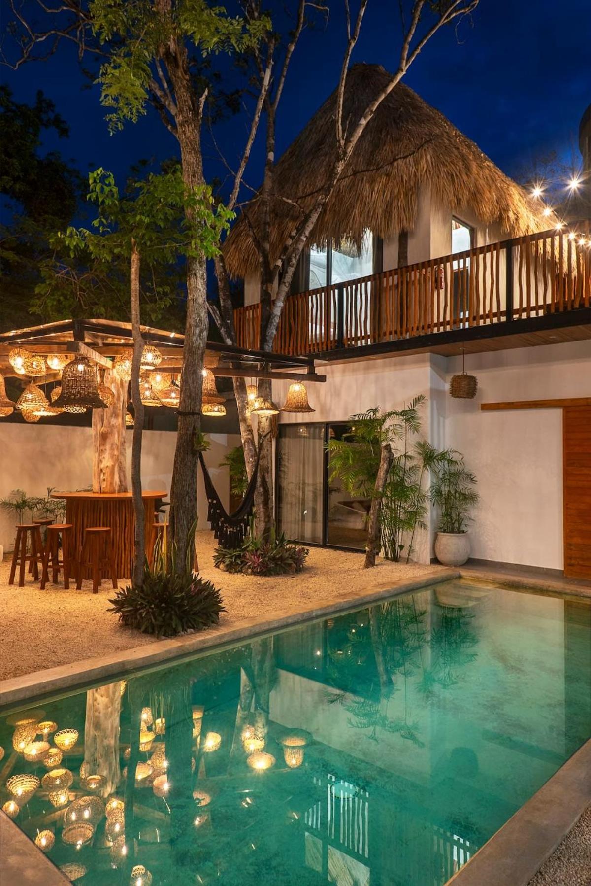 Villa Grand 7br Jacuzzi Pool & Charming Patio