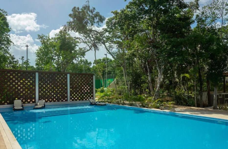 4br Jungle With Jacuzzi In Private Gated Community *