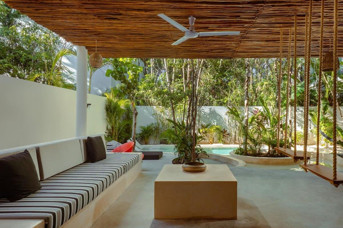 4br Jungle With Jacuzzi In Private Gated Community