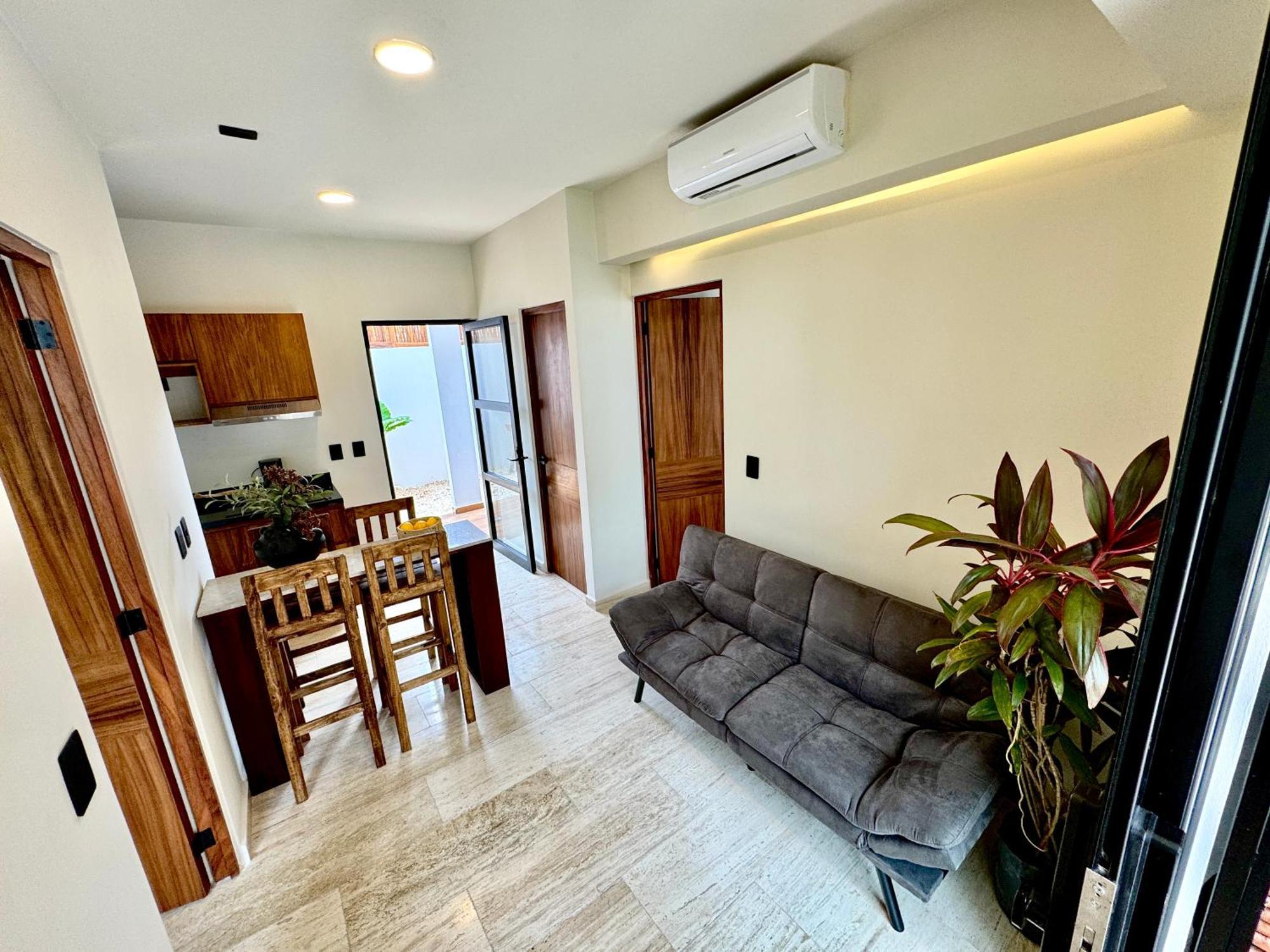 Apartamento Chic 2br Condo, Private Jacuzzi And 2 Free Bikes Tulum