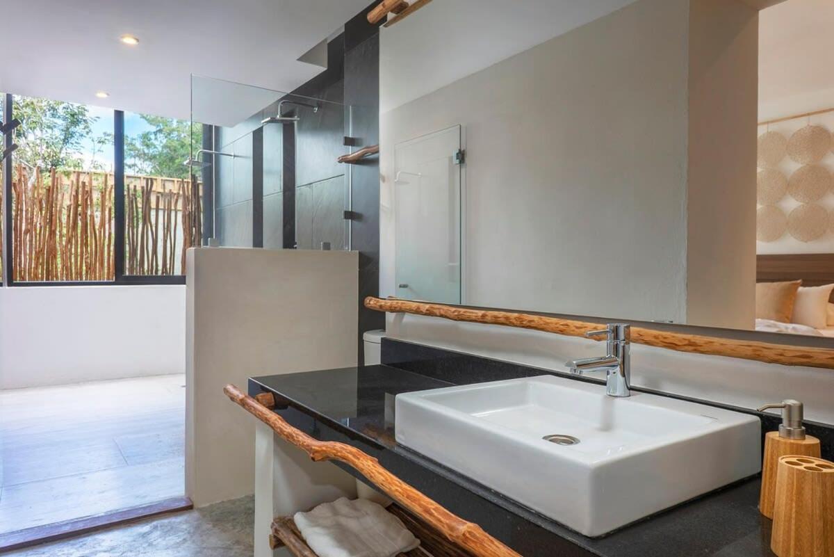 4br Jacuzzi Private Pool Gated Community Villa