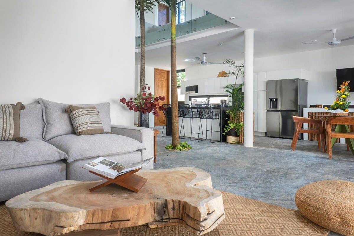 4br Jacuzzi Private Pool Gated Community