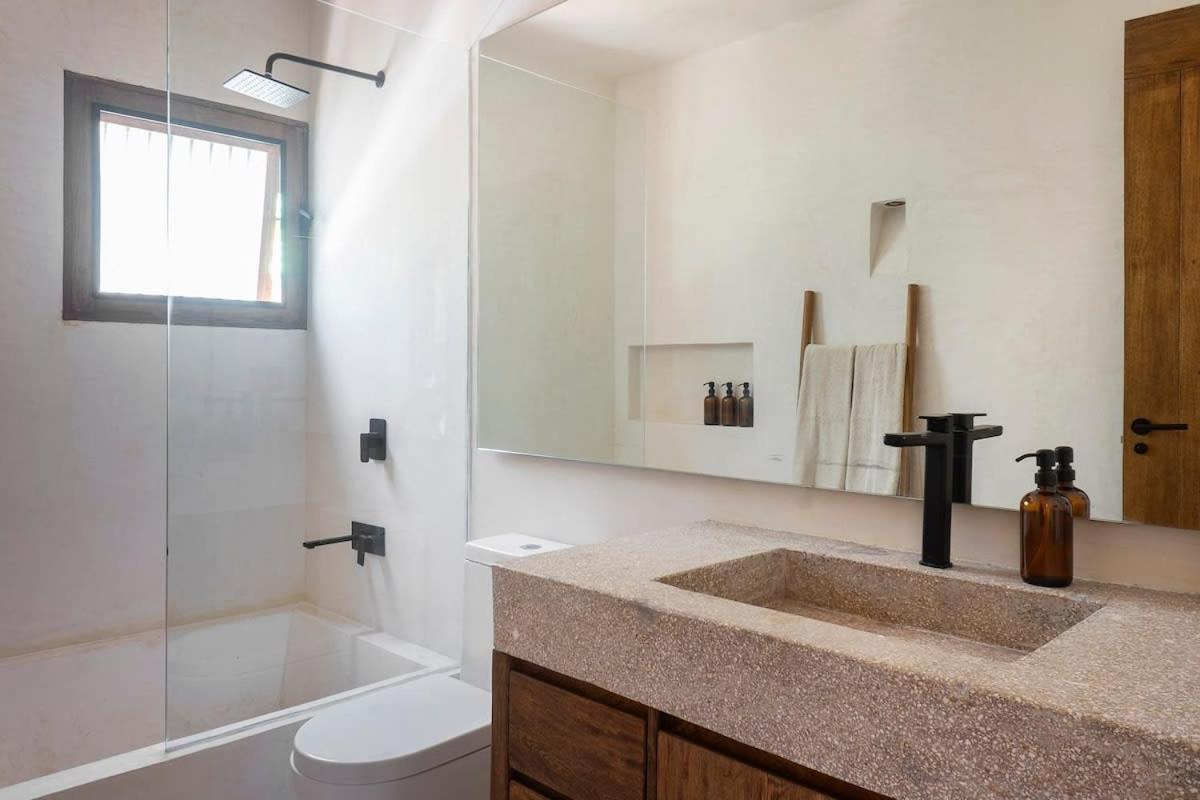 Woody, Boho 3br, Gated Community, Rooftop Сasa de vacaciones *