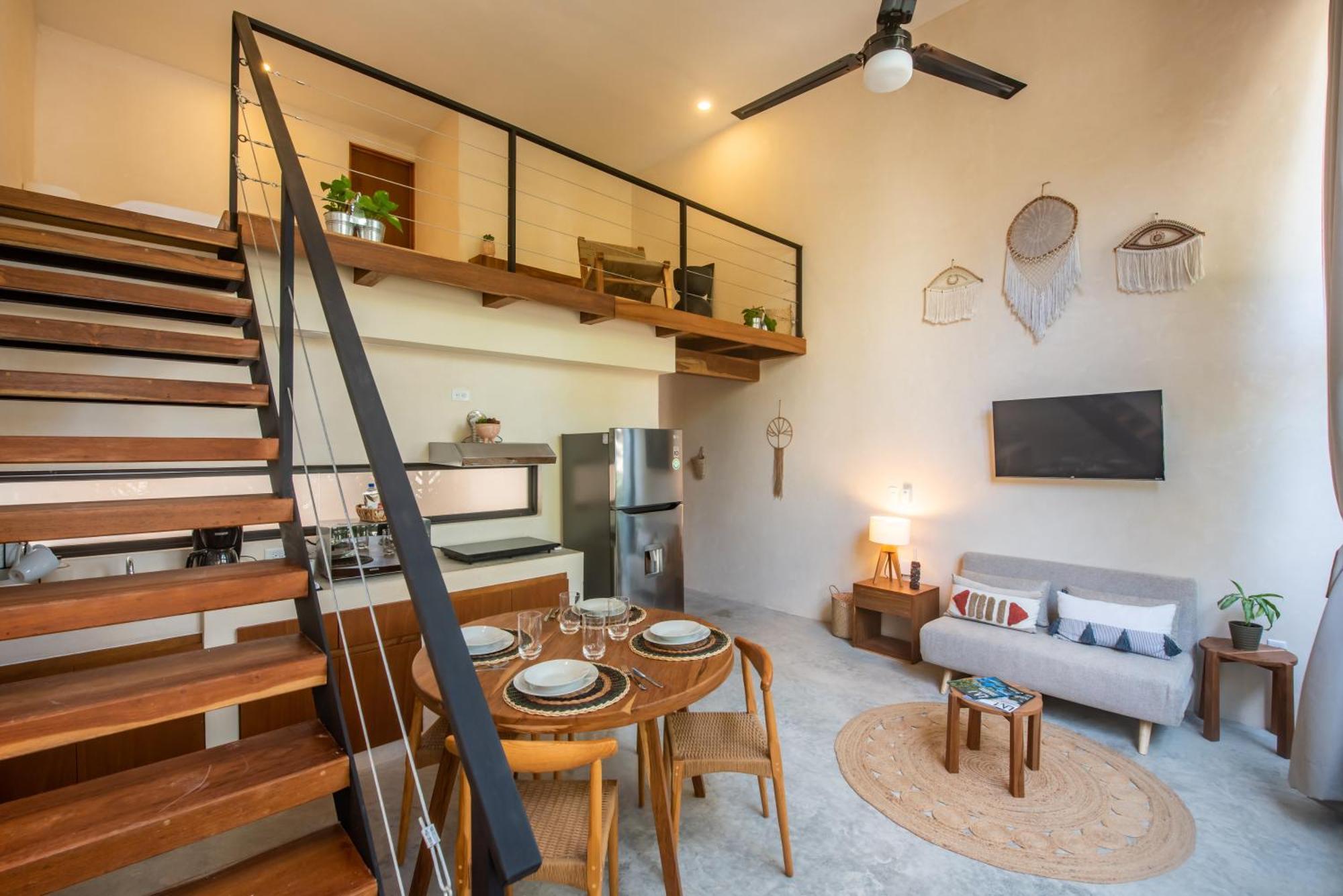 Bright & Centric With Rooftop Pool In Downtown Tulum