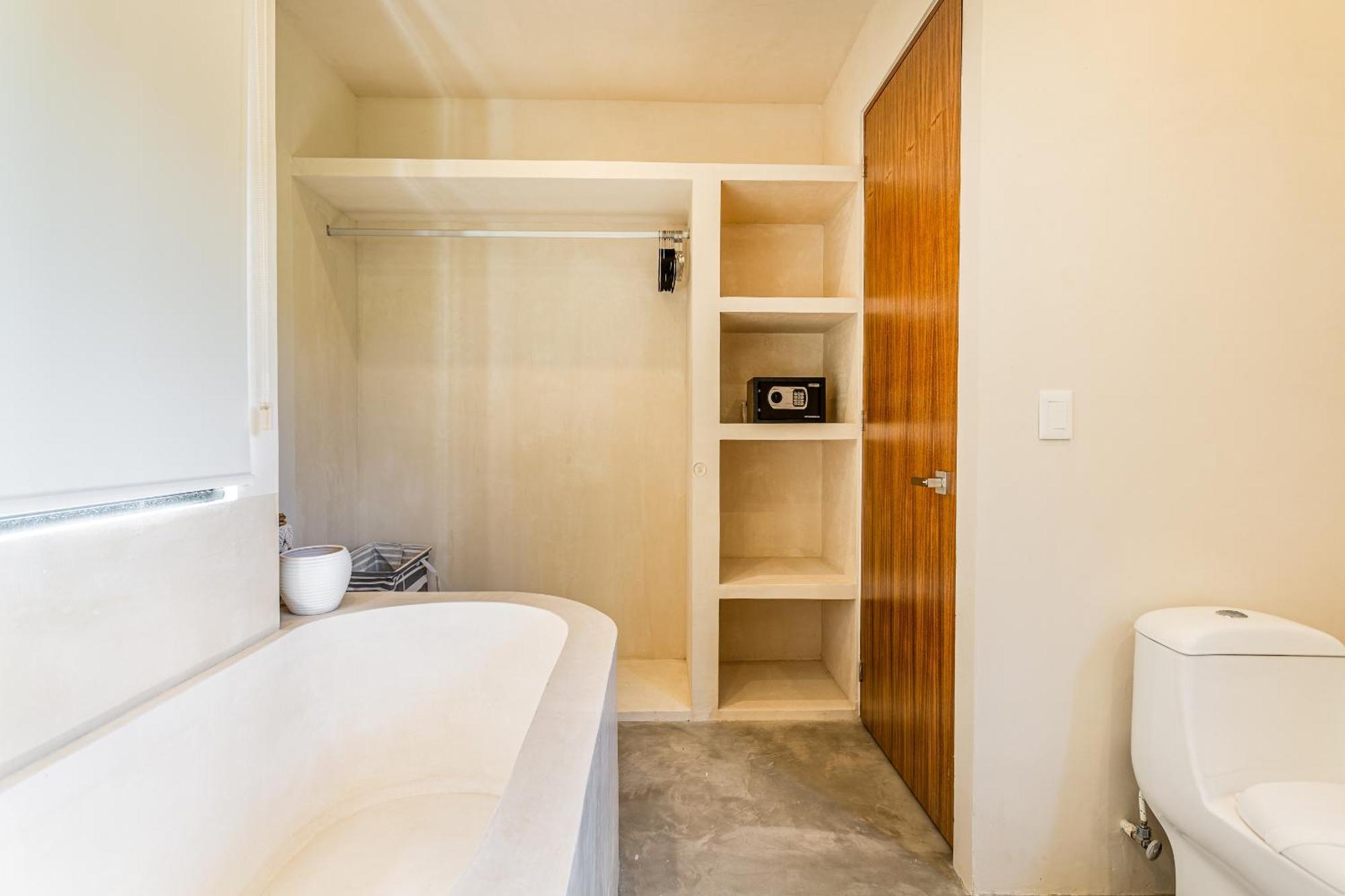 Luxury Near 10 Px *