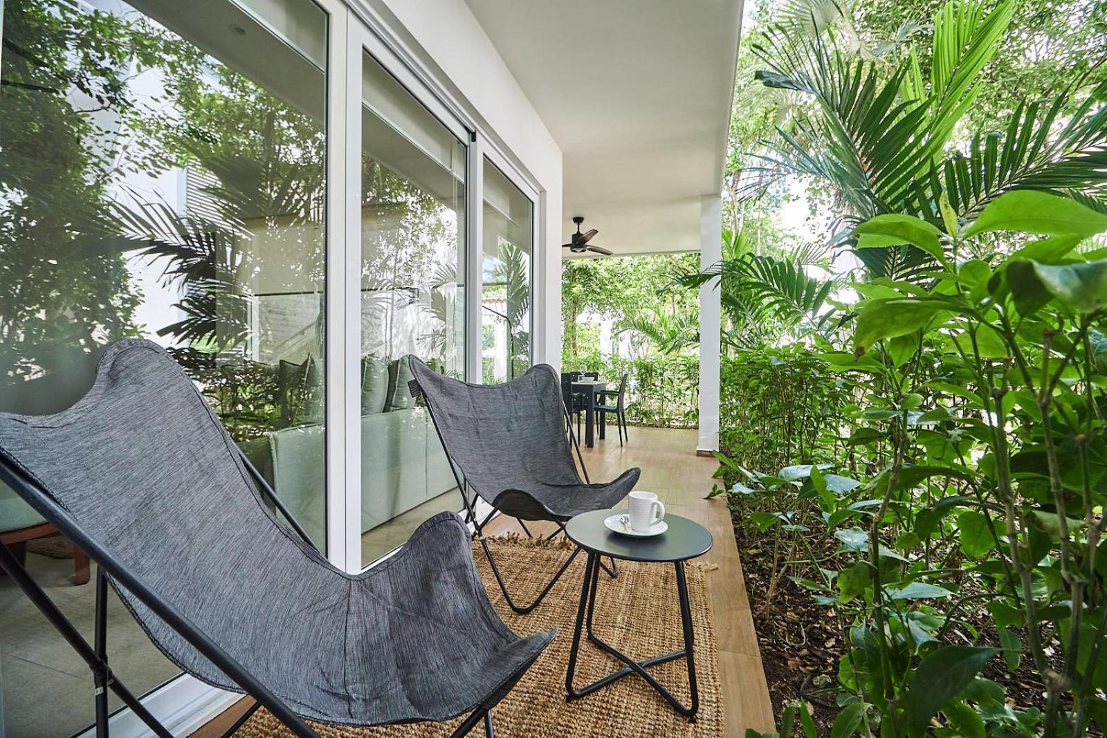 Premium With Pools, Gym, Yoga Deck & Bbq Grill In Gated *