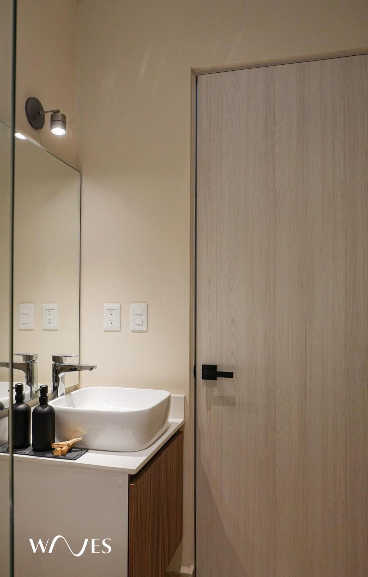Apartment Exclusive Spacious 2 Br. Apt. Wprivate Pool Sonos Audio Speakers *