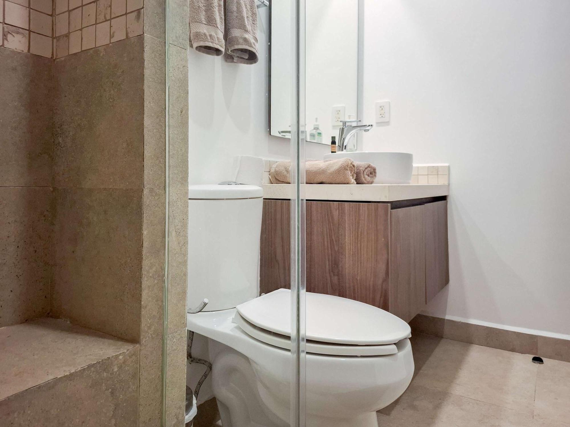 Apartment Modern With 2 Bdr Gym & Pool