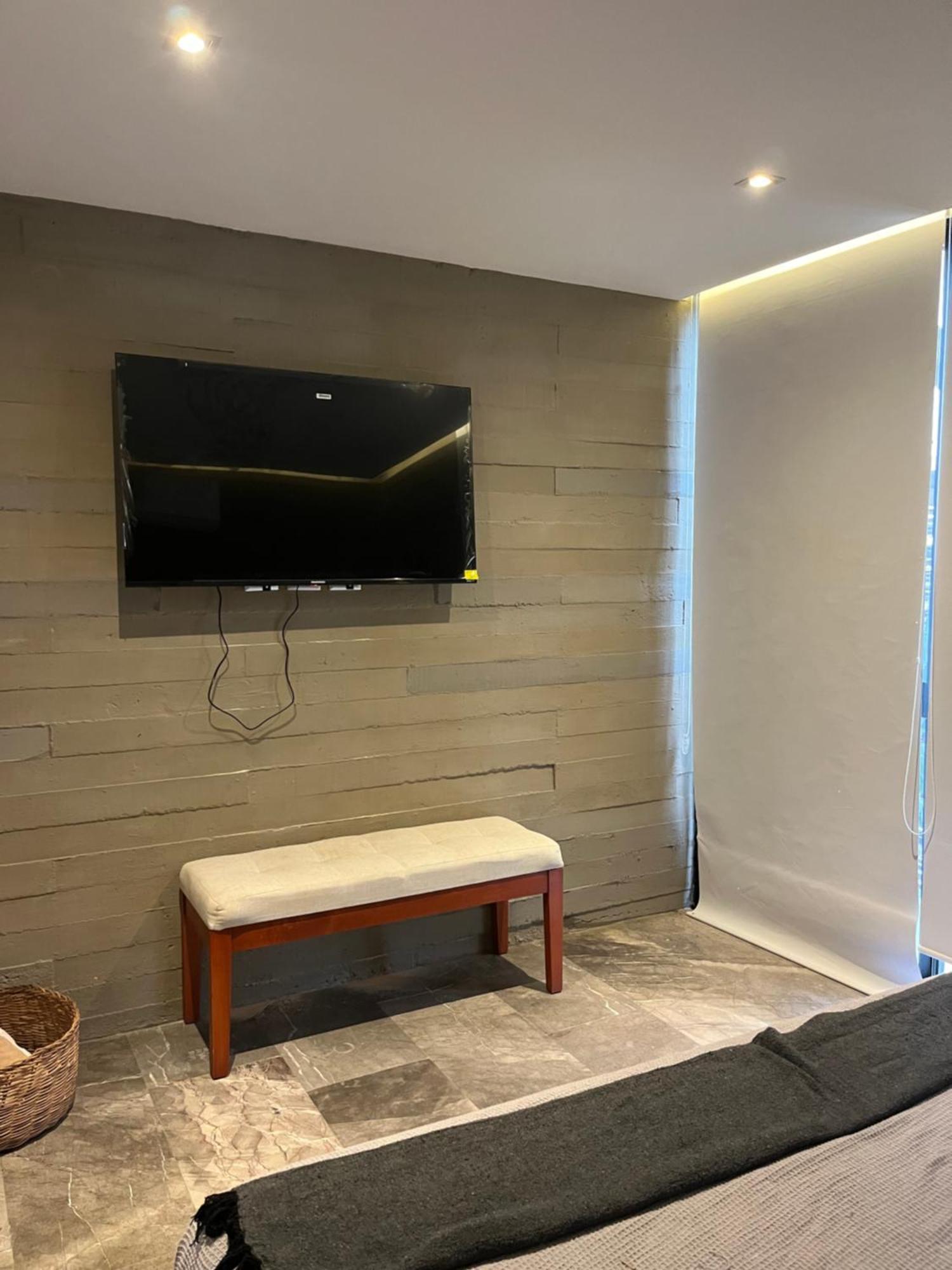 Apartamento Lujoso Penthouse De Tres Pisos En Madara