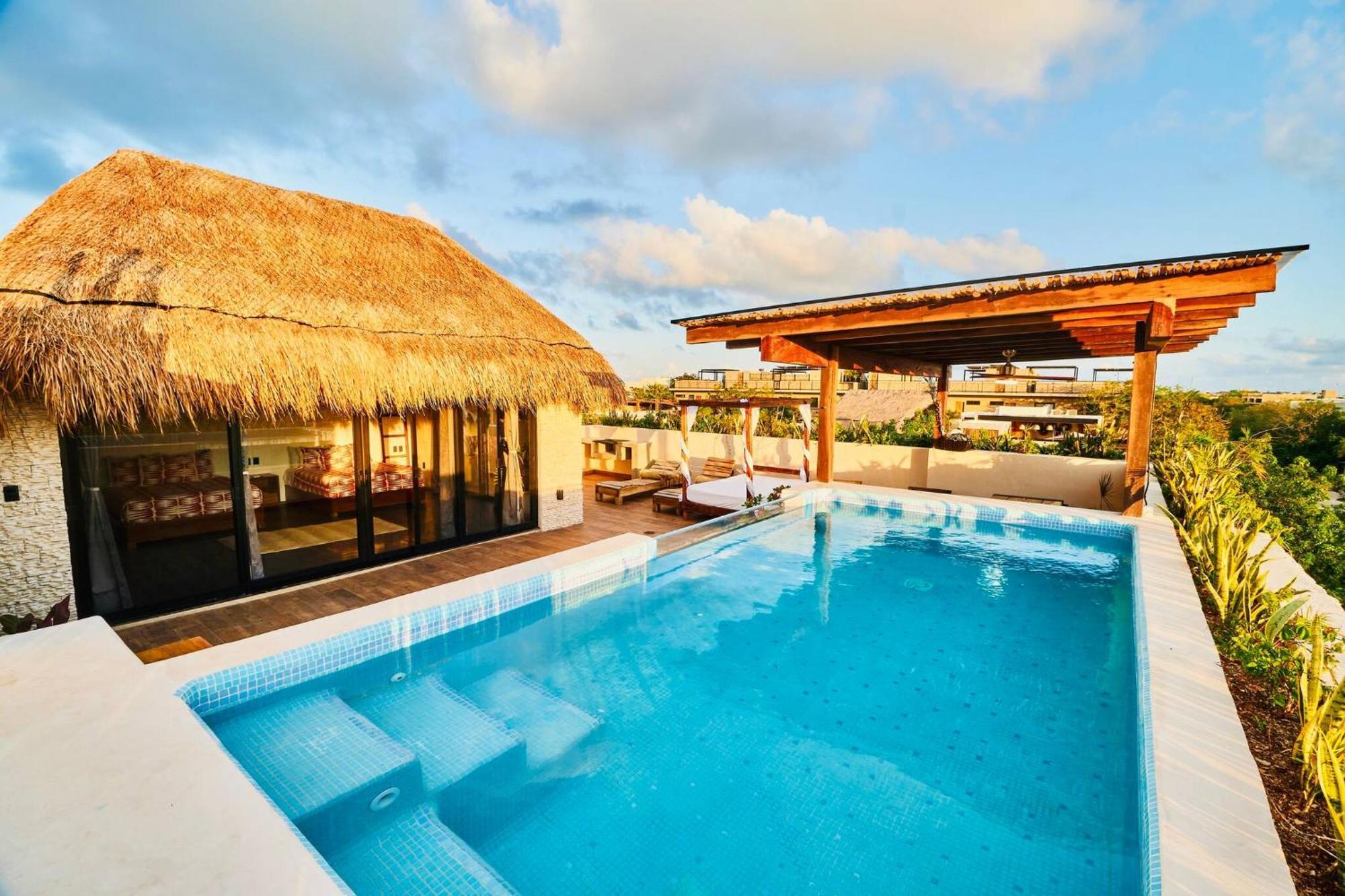 4 Bedroom Deluxe Penthouse With Private Roof Garden With Pool In Aldea Zama Tikal 17 * Tulum