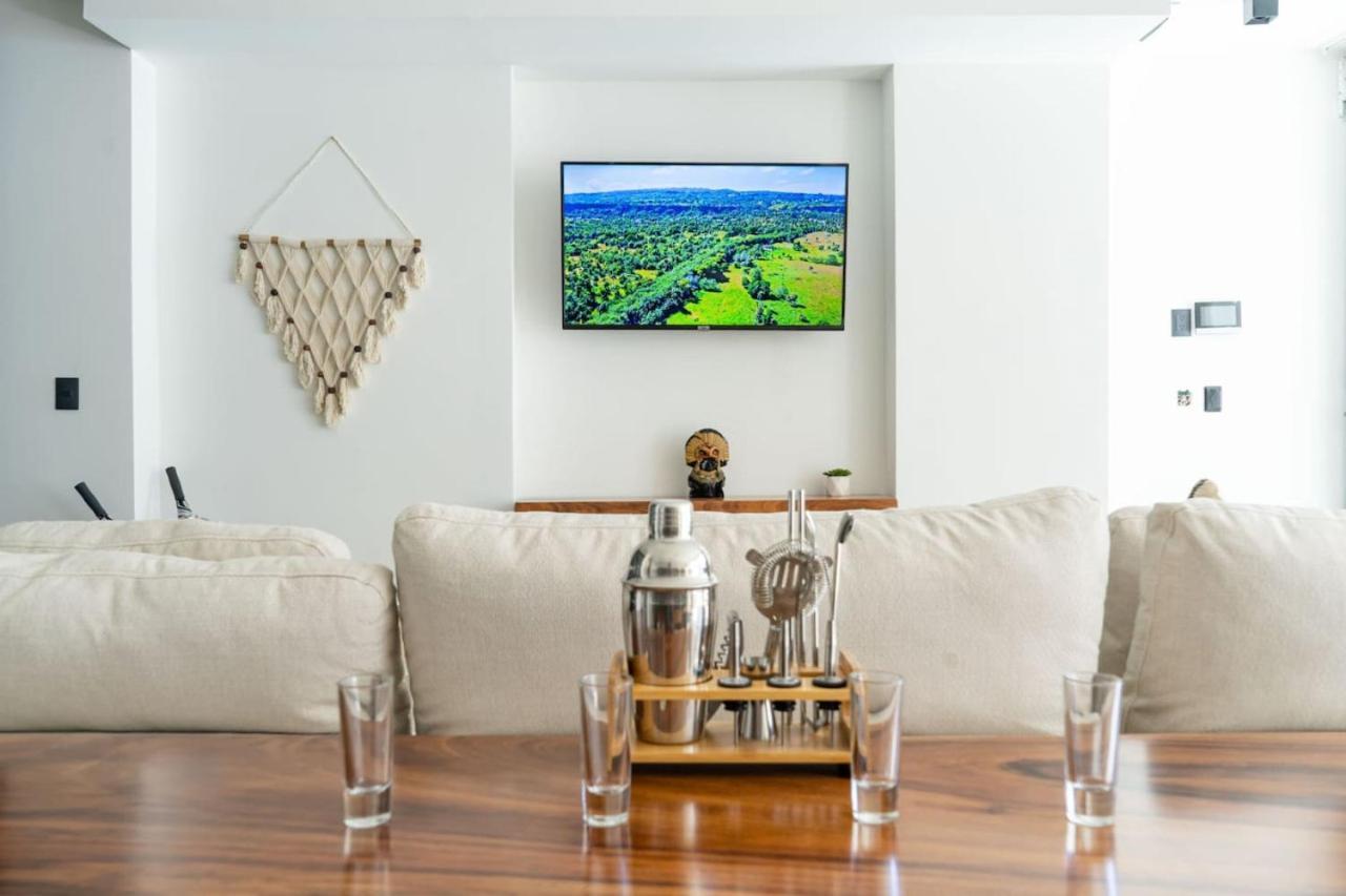 Blanca Incredible 2br - Private Pool Free Club Villa *