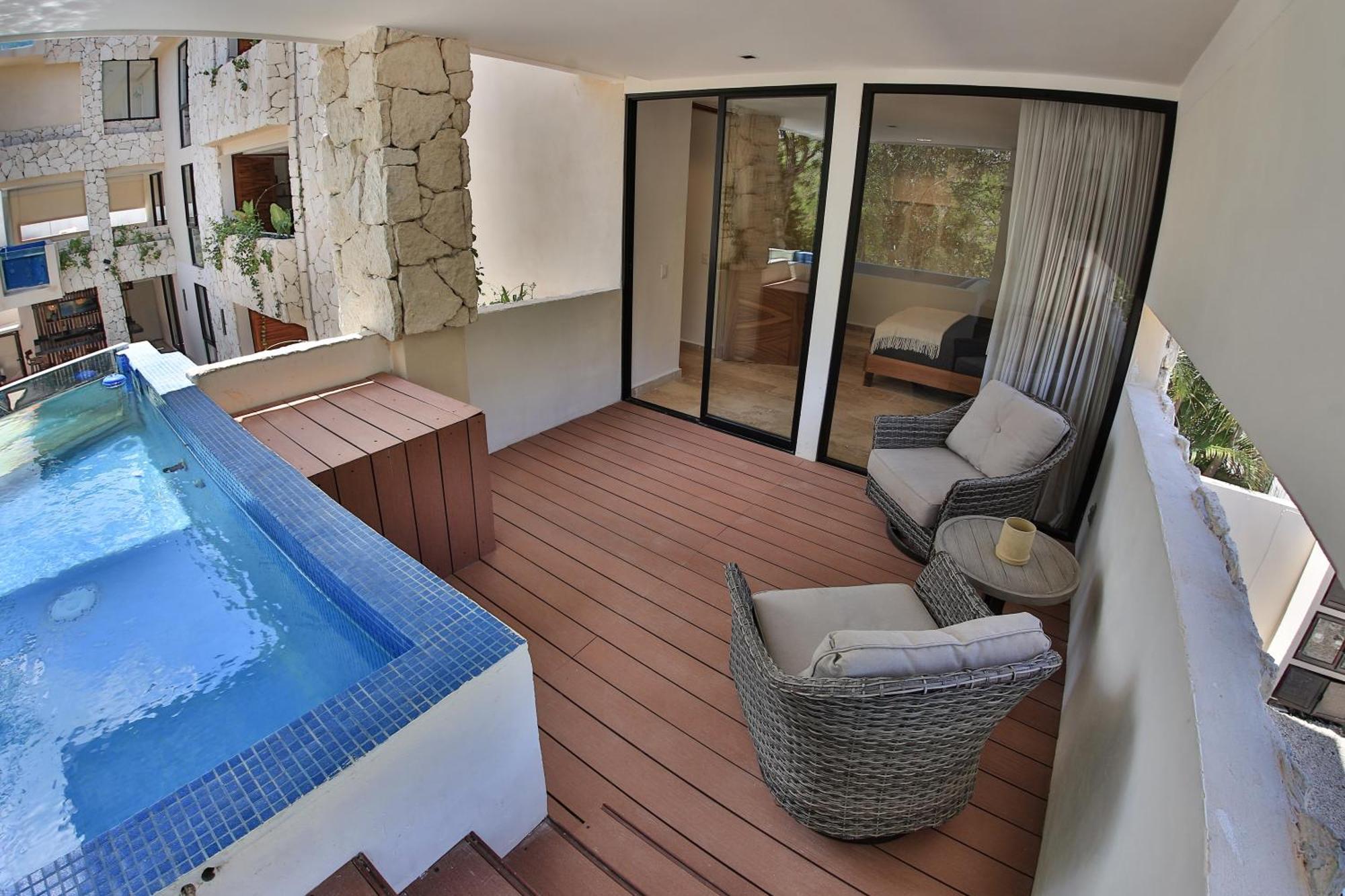 Sak Tuunich Luxury Residences Apartahotel