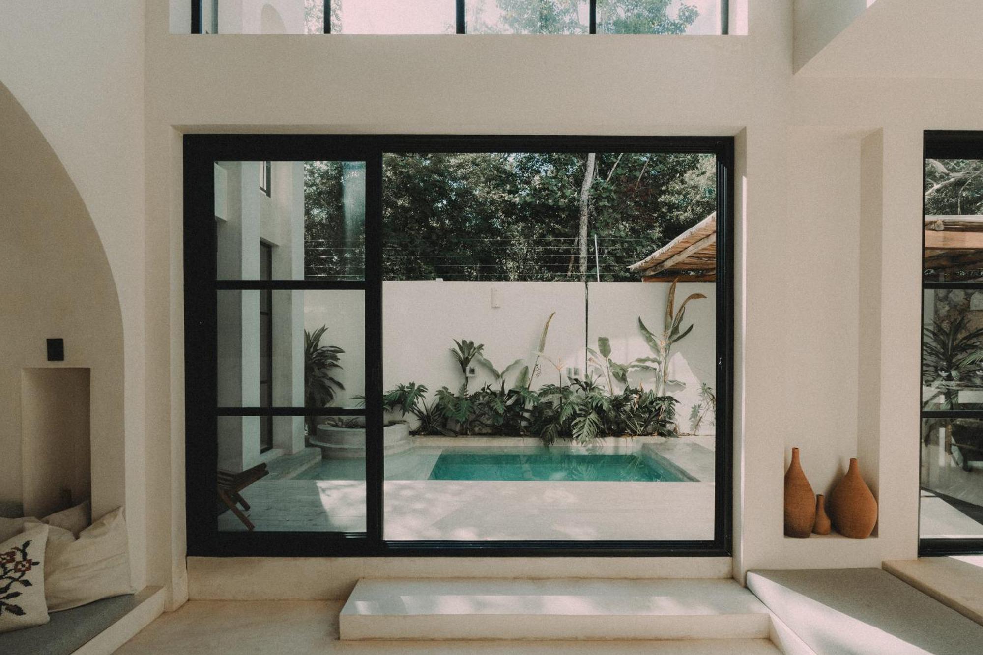 Architects Dream Stylish 4-bedroom