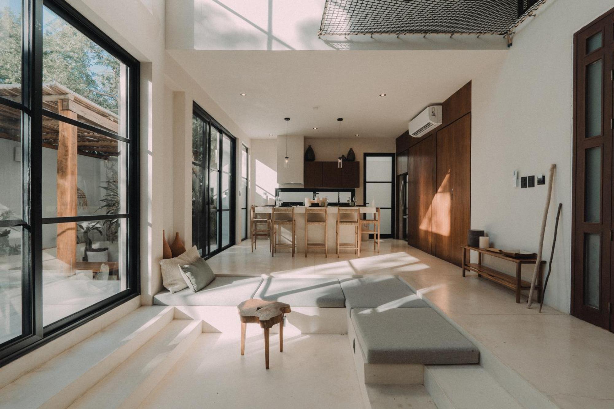 Architects Dream Stylish 4-bedroom Villa *