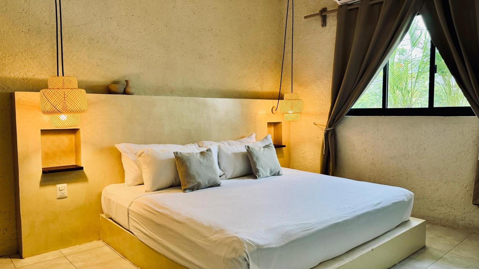 Hotel Noah