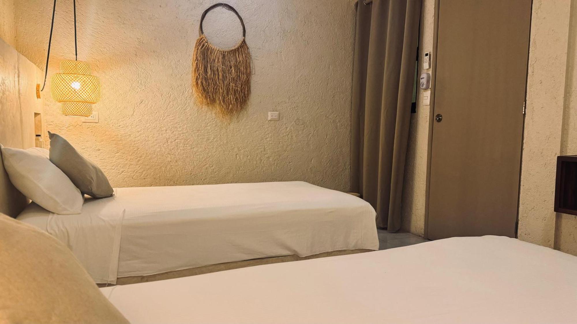 Noah Hotel