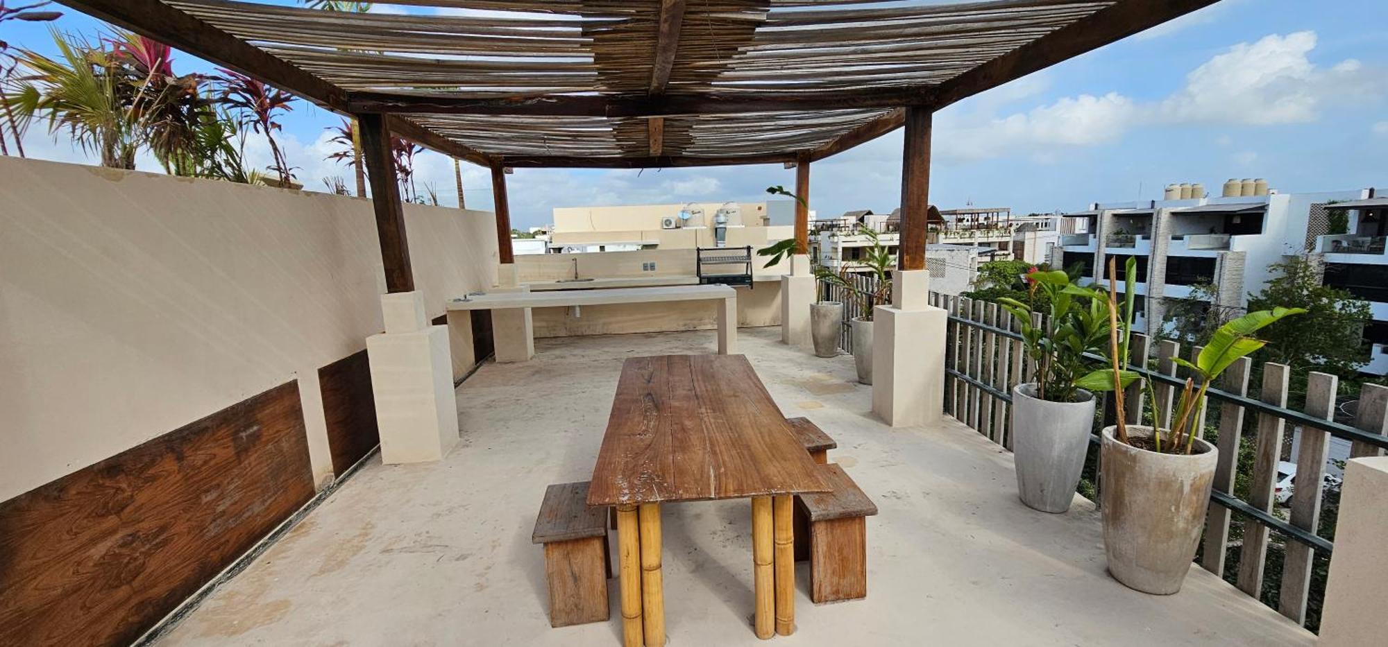 1 Bedroom In La Veleta With Private Pool And Garden Apartamento *