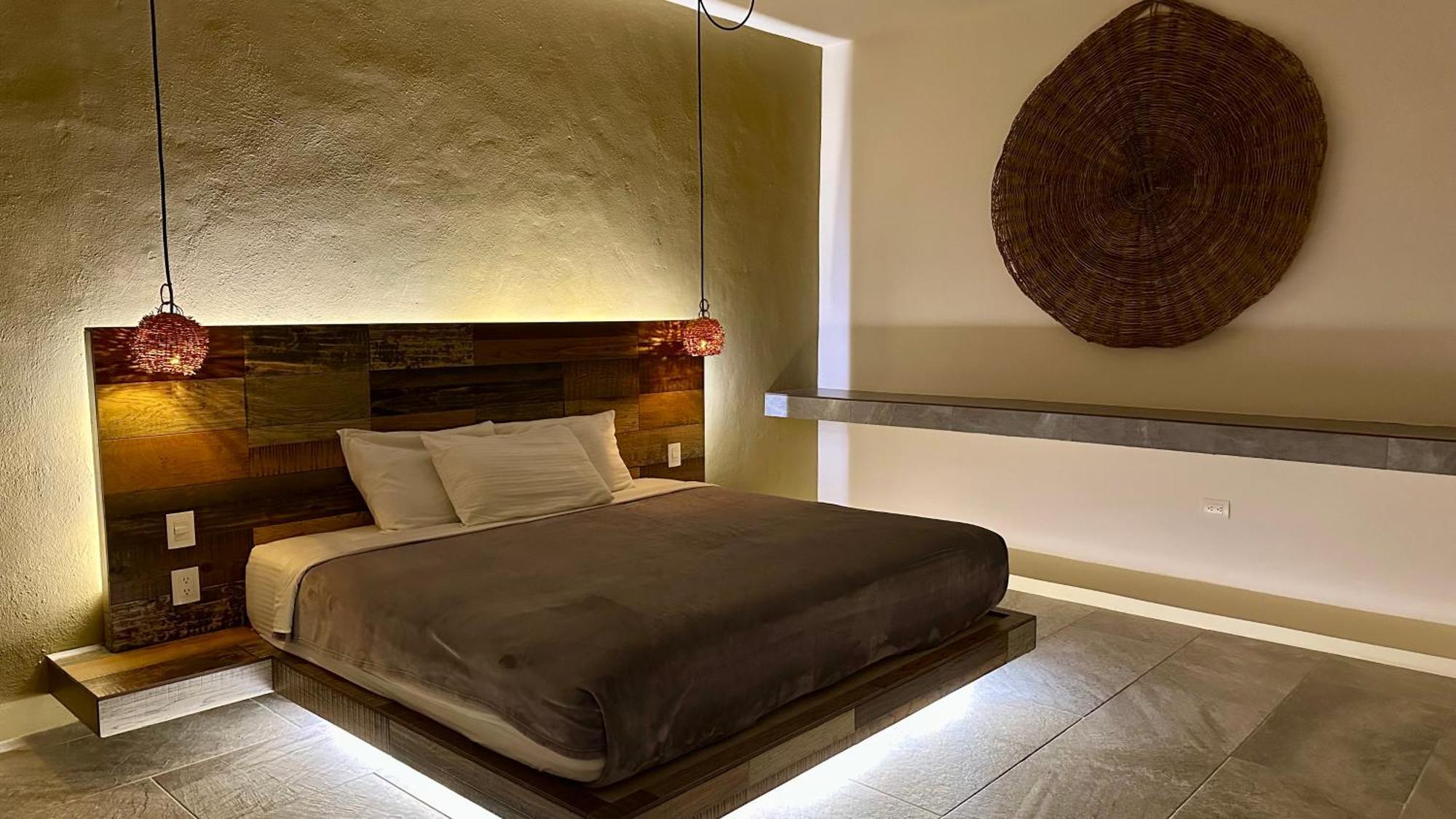 Kuun Taak Hotel 3*