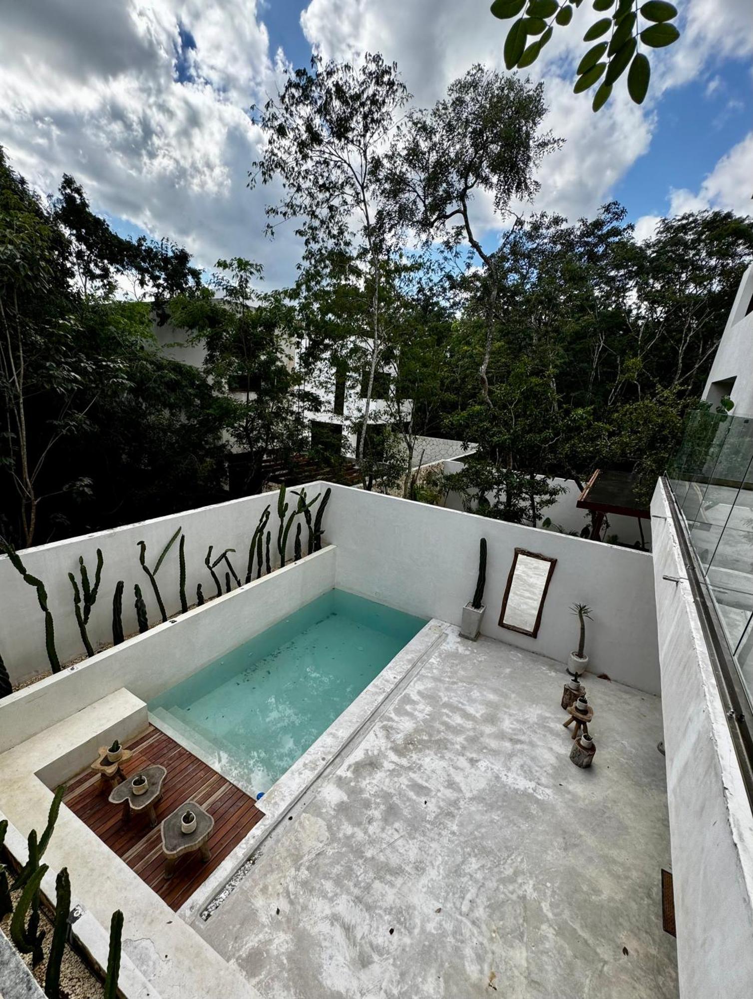 Tulipan Villa *