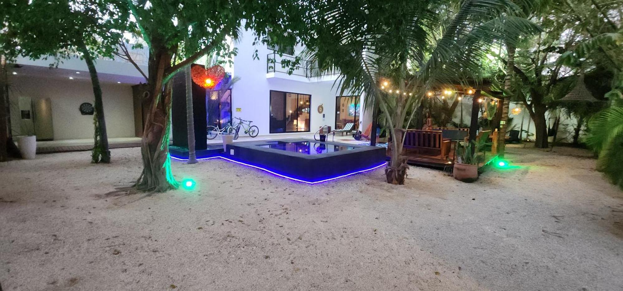 Azul Luxury For Less Tulum
