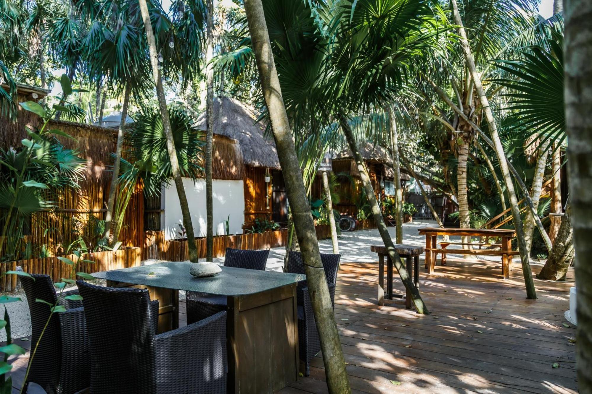 Hotel Co.bañitas