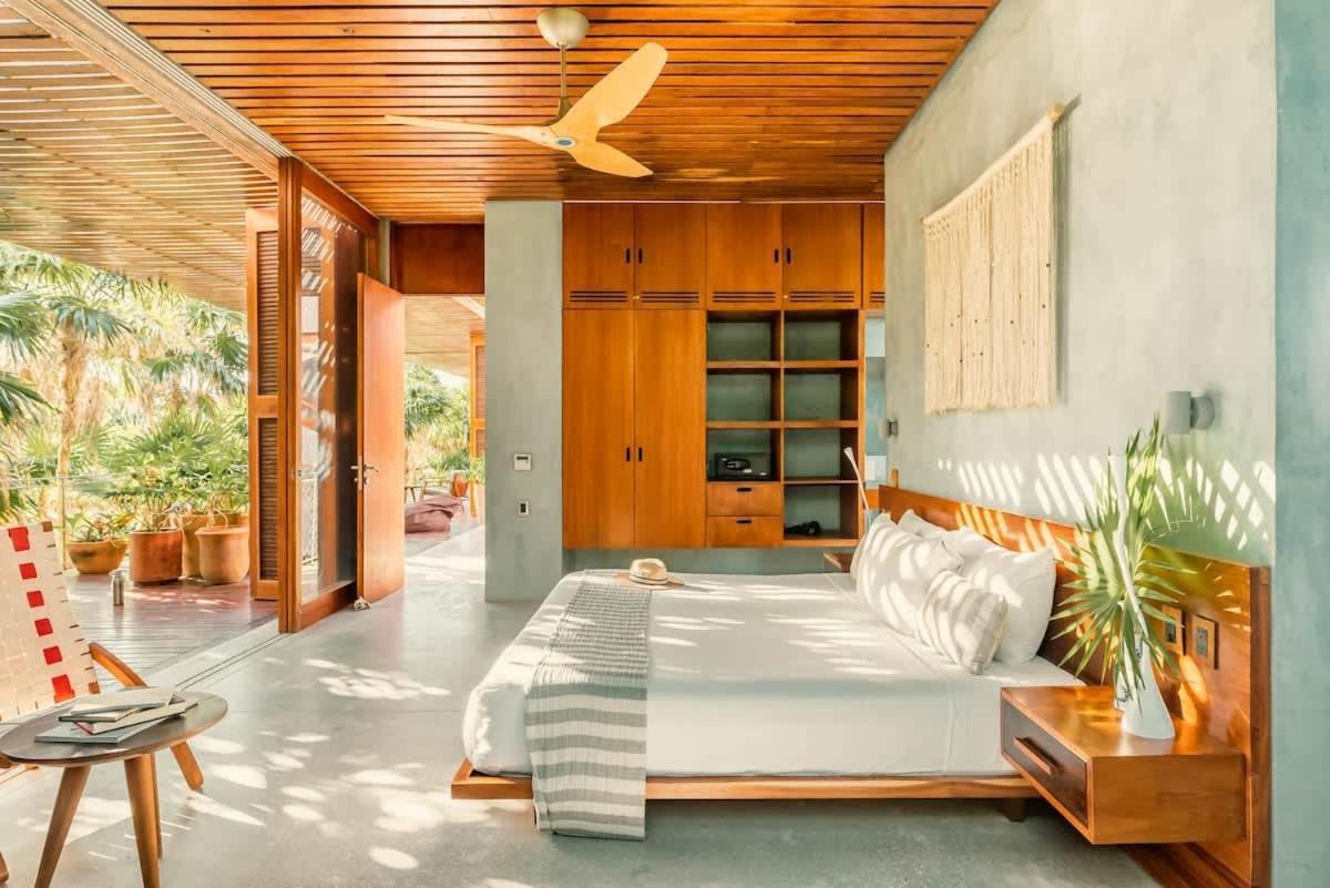 Design Awards With 4br And Sky Pool Сasa de vacaciones *
