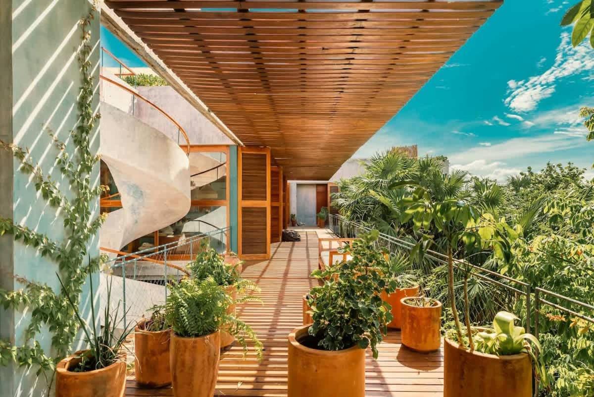 Сasa de vacaciones Design Awards With 4br And Sky Pool *