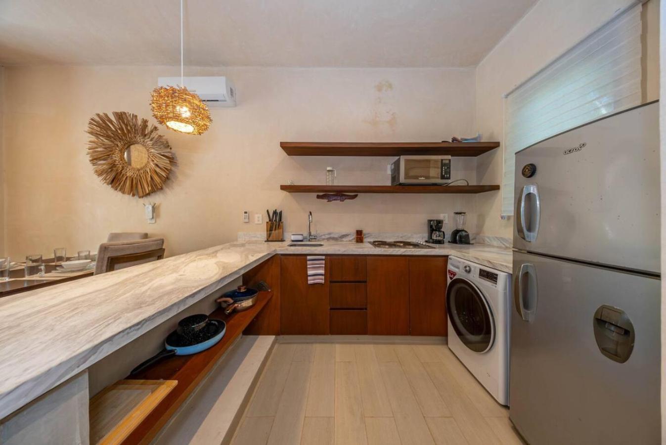 Apartamento 1 Bedroom With Rooftop Pool In Jungle At Paraiso *