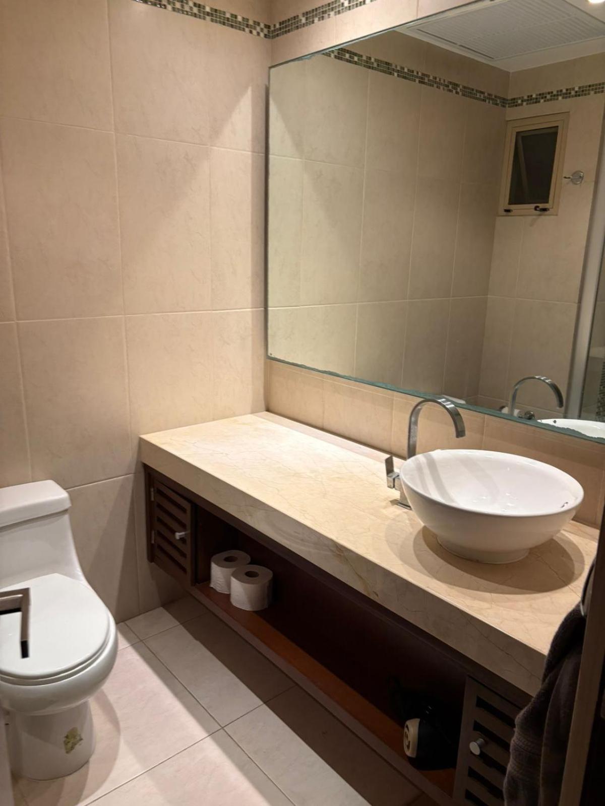 Spacious Penthouse With Private Rooftop & Jacuzzi Apartamento *