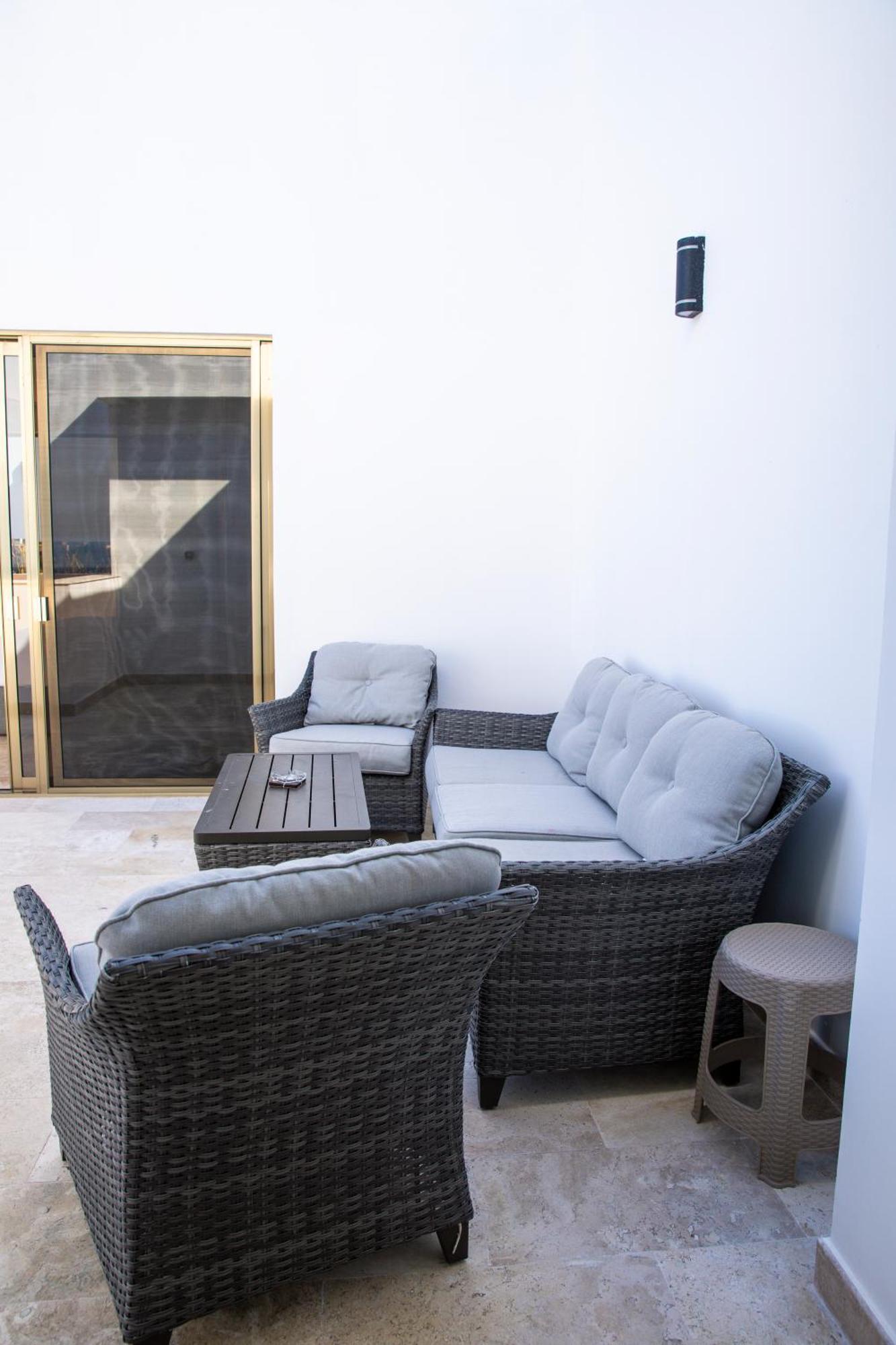 Apartamento Luxe Penthouse With Rooftop Pool And Grill *