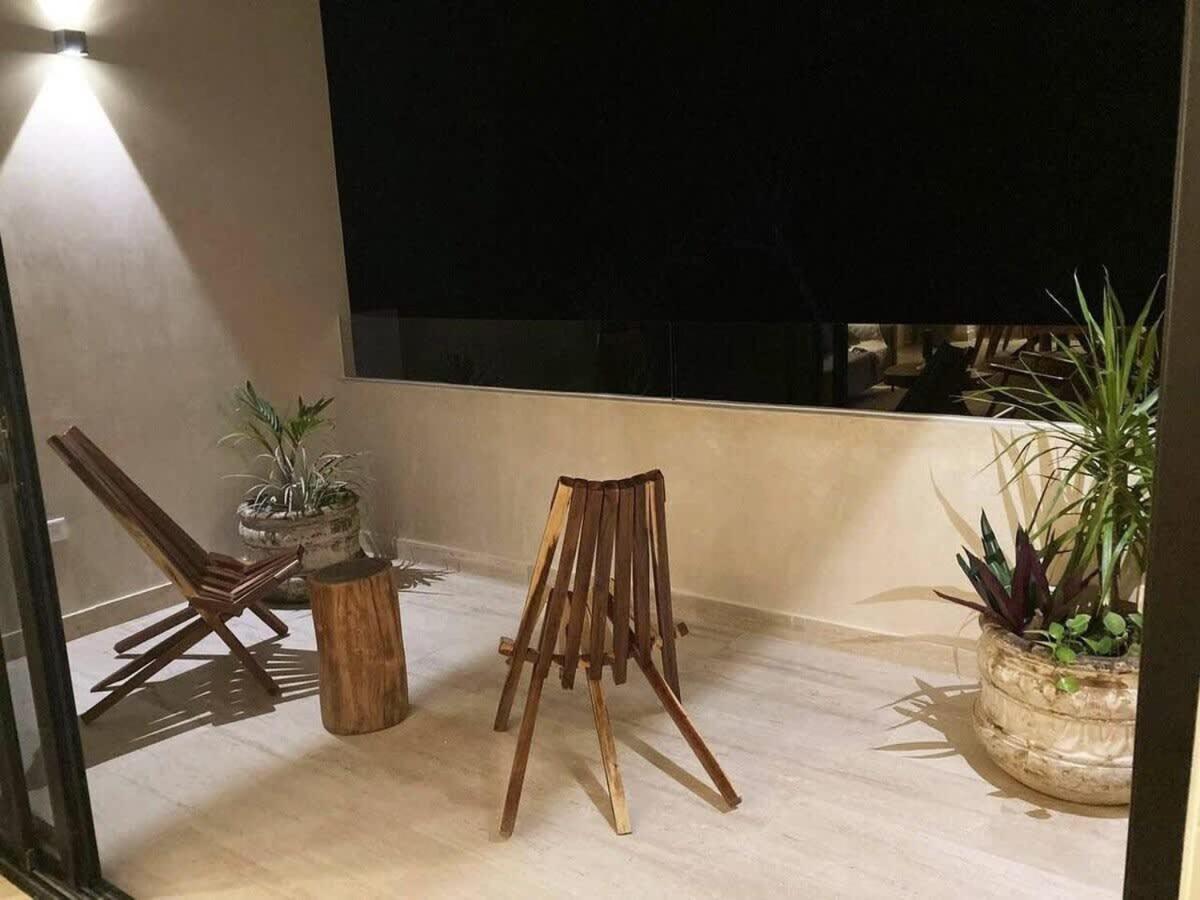 2 Bedroom Amazing Pool Amenities Wifi 2fl Gym