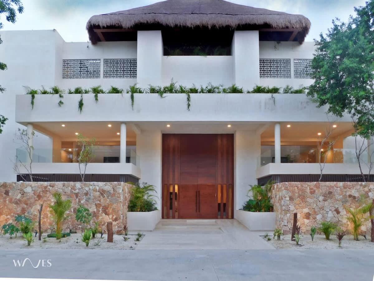 2 Bedroom Amazing Pool Amenities Wifi 2fl Gym *